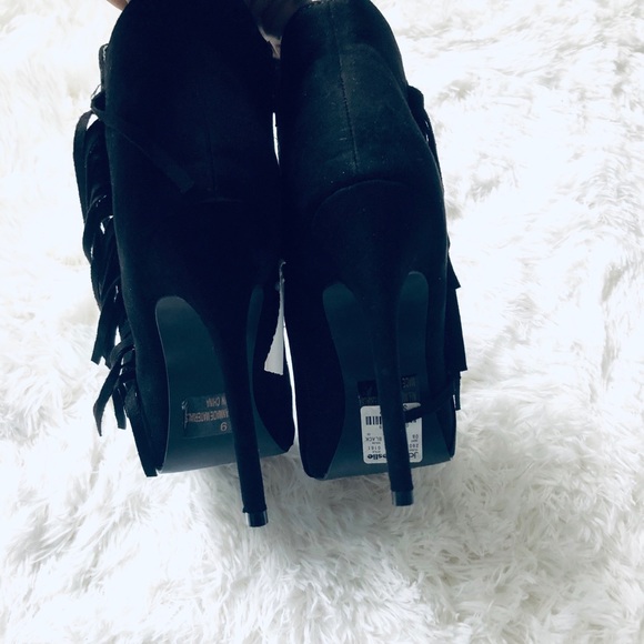 NWT Fringe Peep-toe Booties - Picture 5 of 11